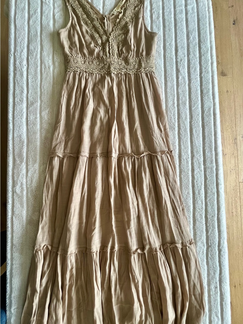 Rebellion Cottagecore Boho Taupe Crochet Lace-Trim Tiered Maxi Dress US M ✨NWT - Picture 6 of 16